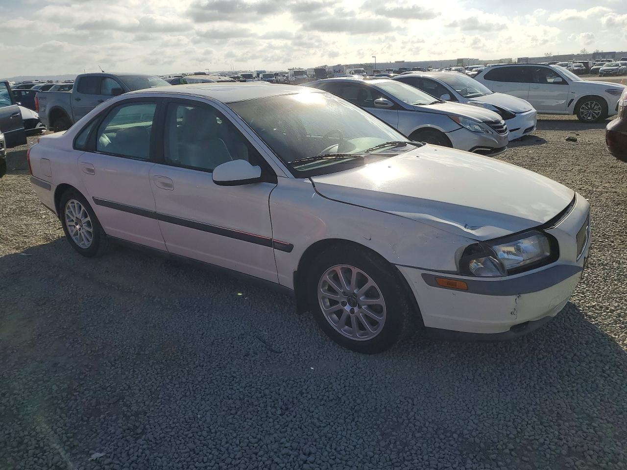 2000 Volvo S80