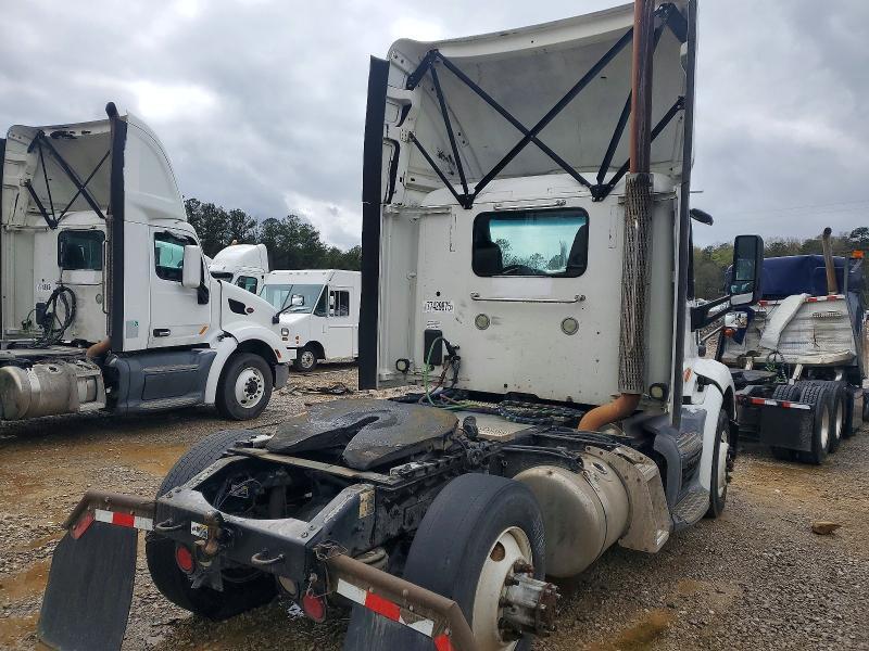 2017 Peterbilt 579 Semi Truck