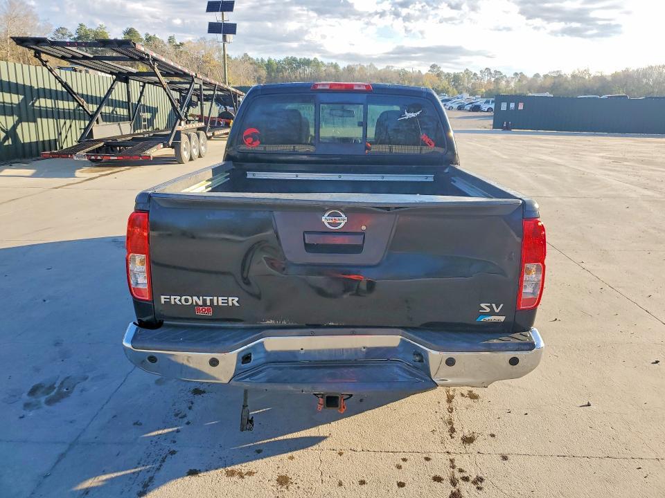 2017 Nissan Frontier SV