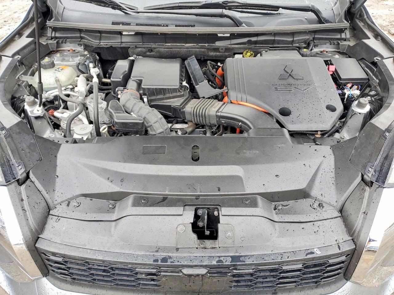 2023 Mits Ubishi Outlander  Phev se