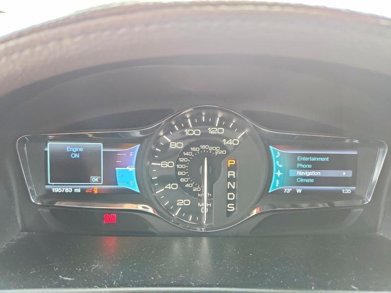 2013 Lincoln Townhouse MKX