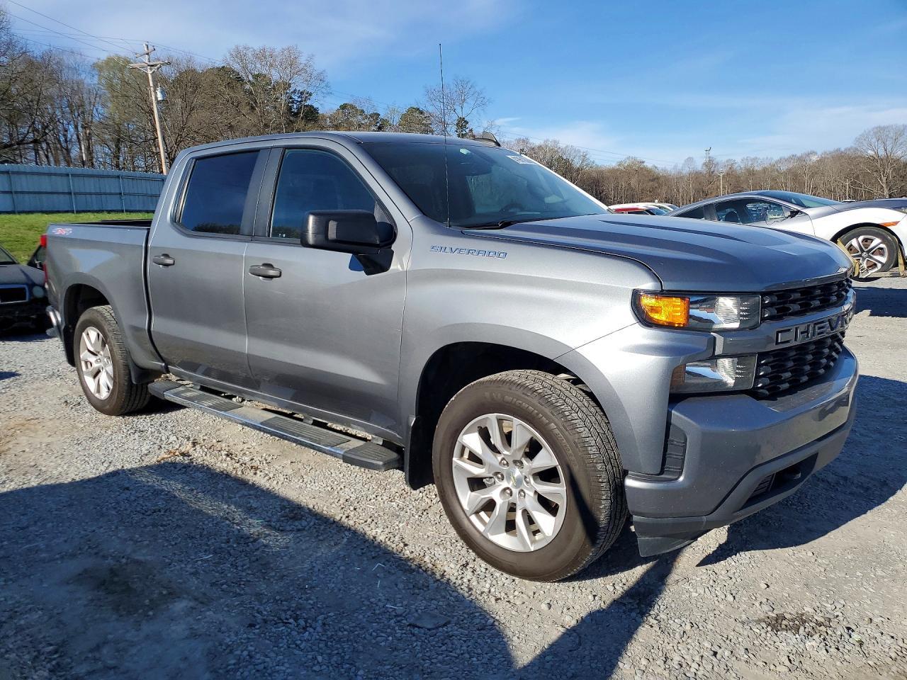 2020 Chevrolet Silverado K1500 Custom