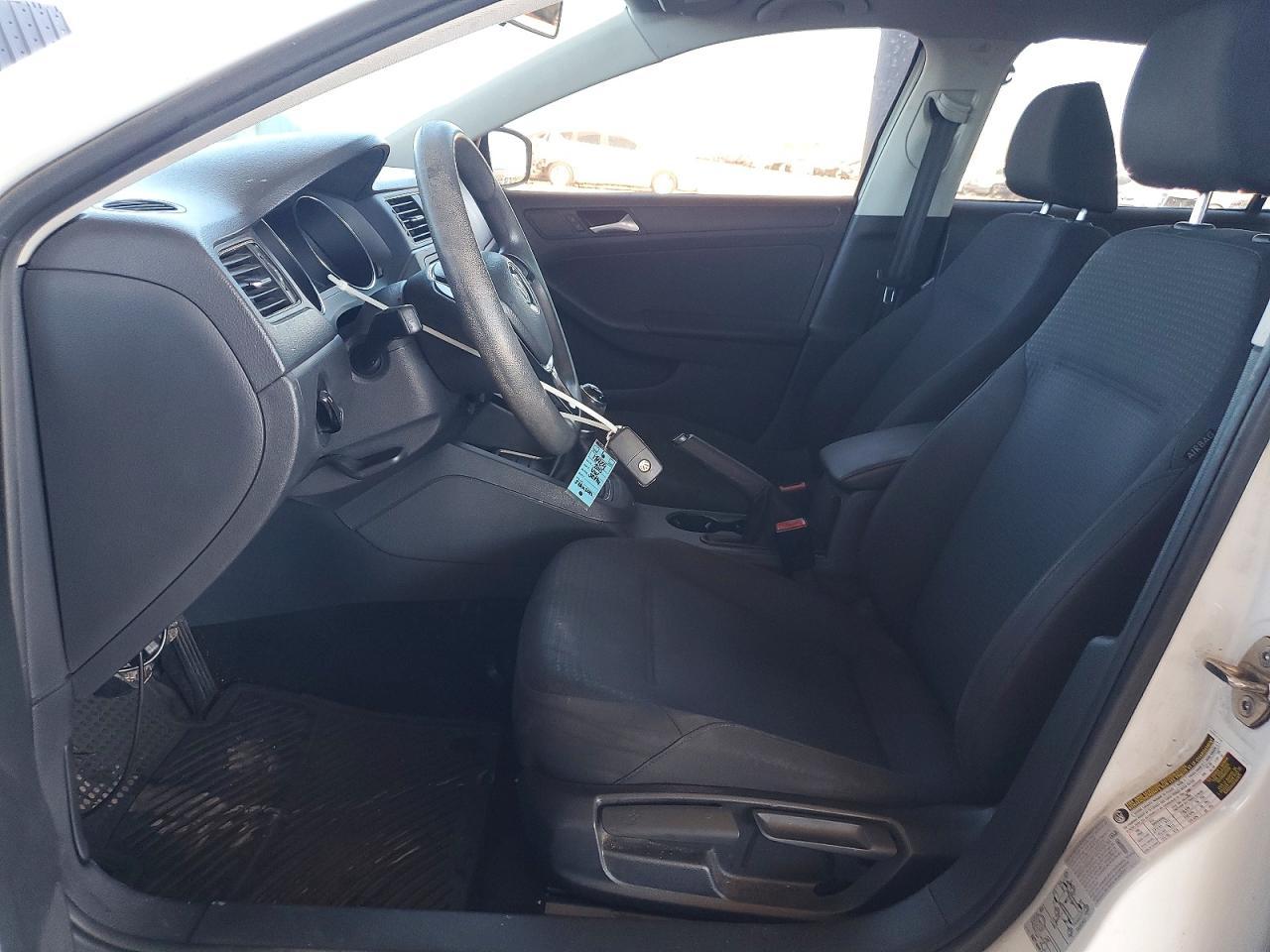 2015 Volkswagen Jetta Base