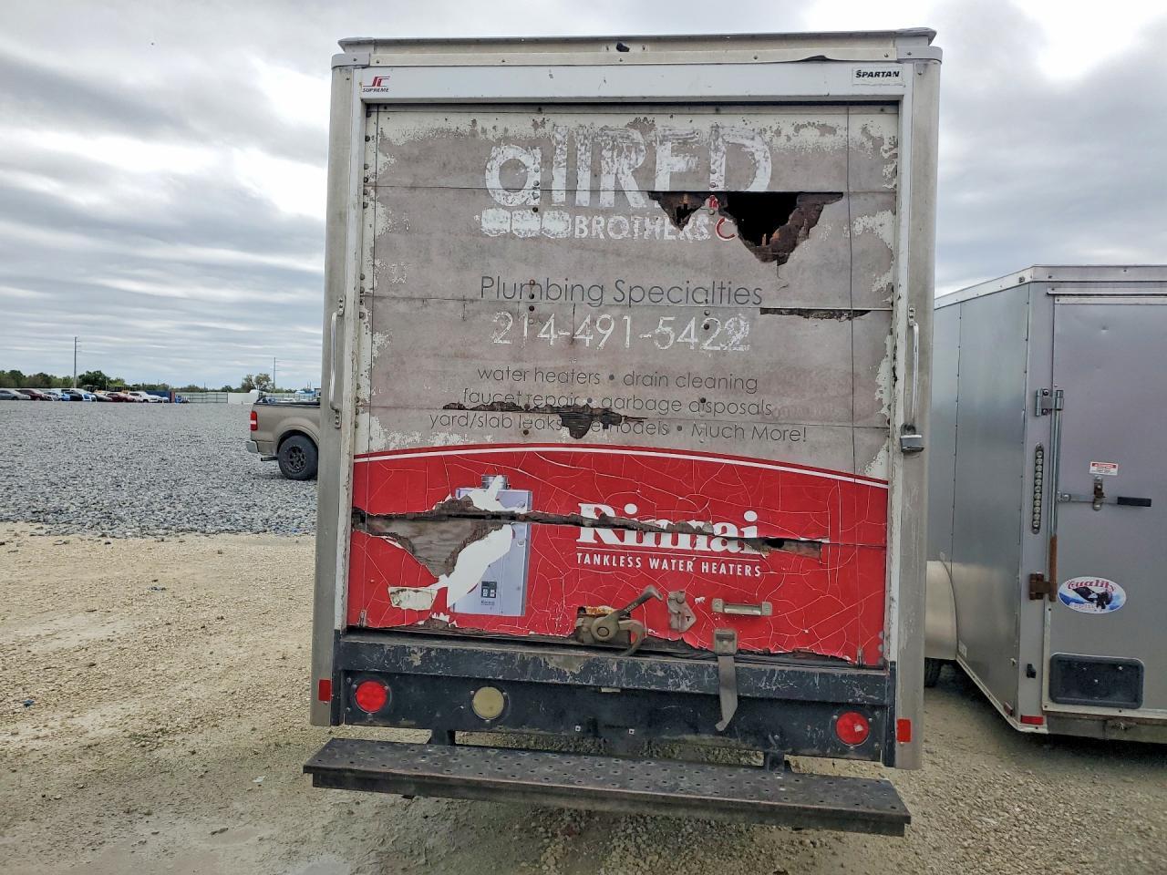 2012 Chev Rolet Express Delivery Truck