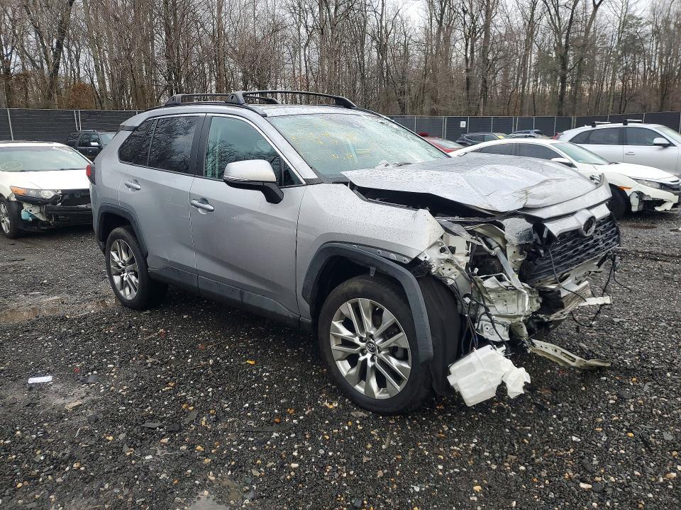 2019 Toyota Rav4 xle Premium