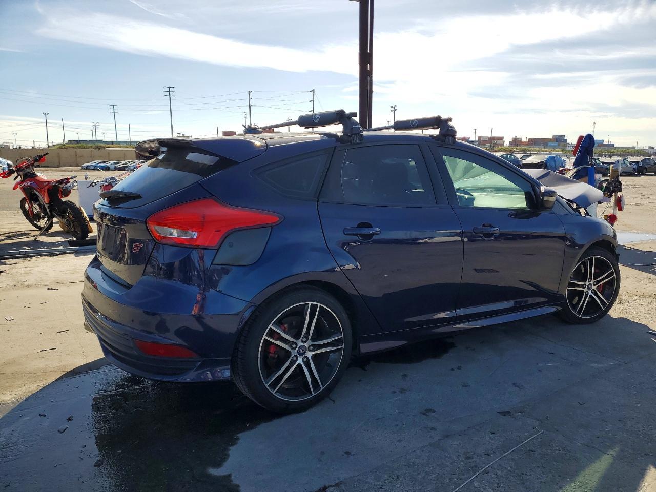 2017 Ford Focus st