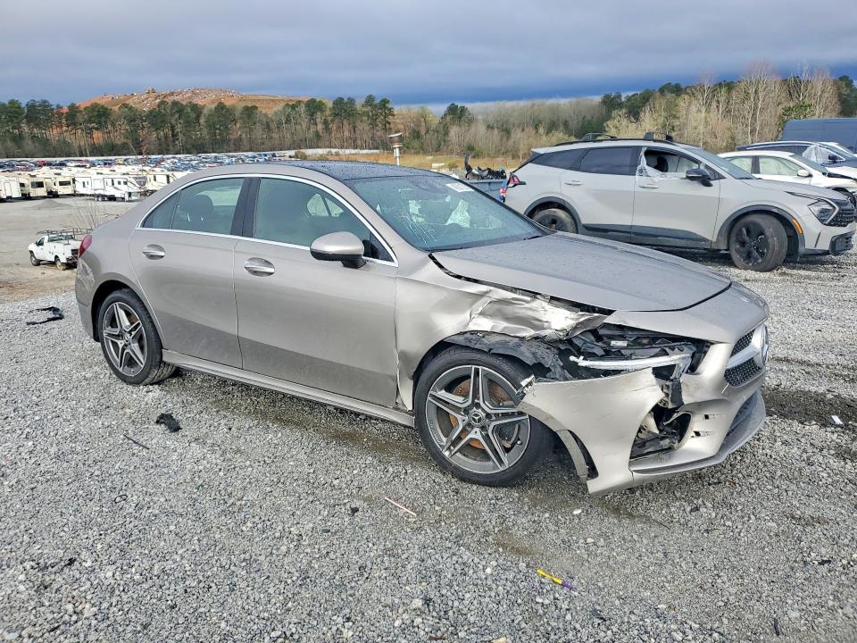 2019 Mercedes-Benz A 220 4matic