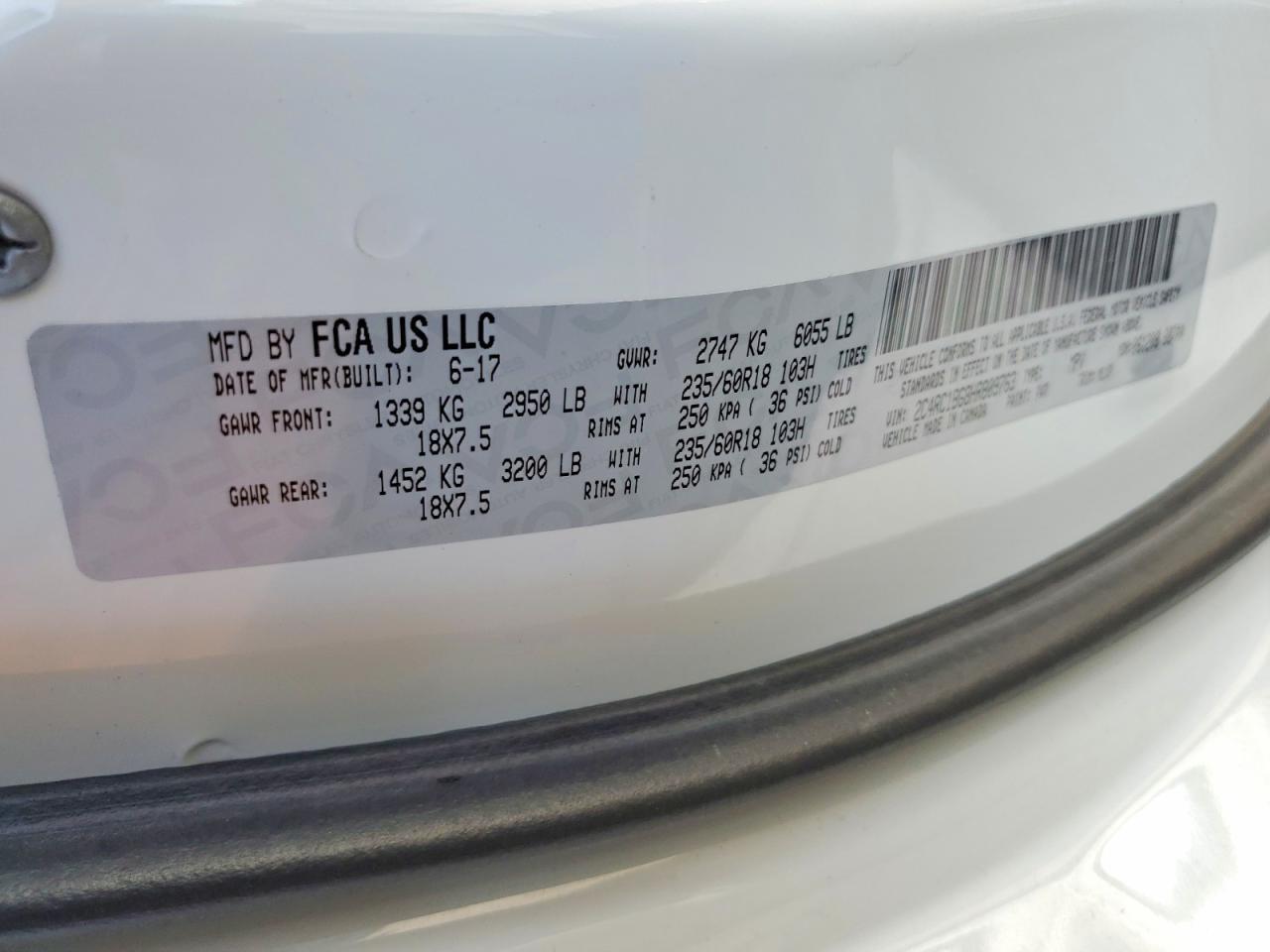 2017 Chrysler Pacifica Touring l