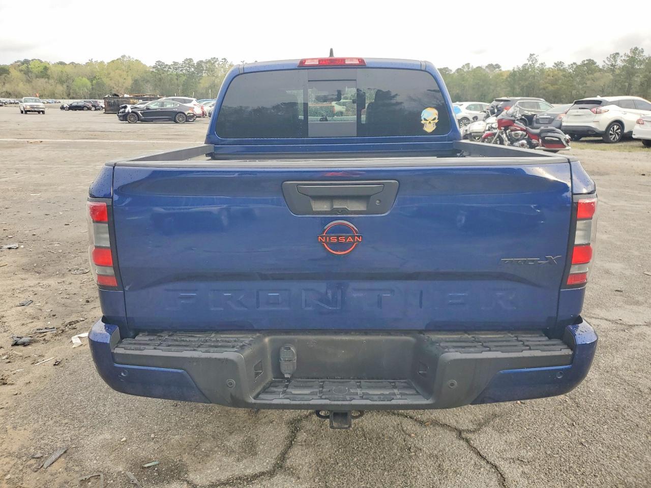 2023 Nissan Frontier PRO-X