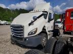 2020 Freigliner 2020 Freightliner Cascadia 126 Semi Truck