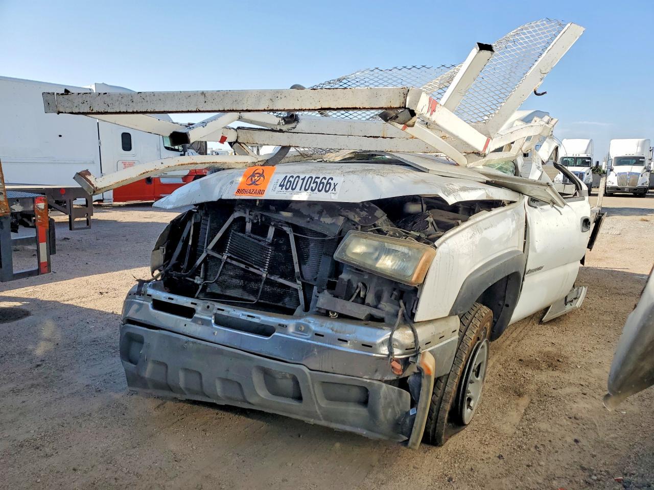 2005 Chevrolet Silverado Flatbed Truck