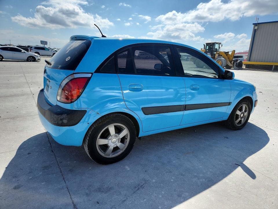 2006 KIA Rio5 sx