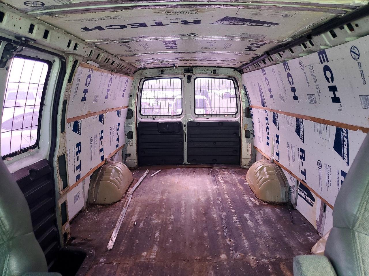 2002 Chevrolet Express G3500