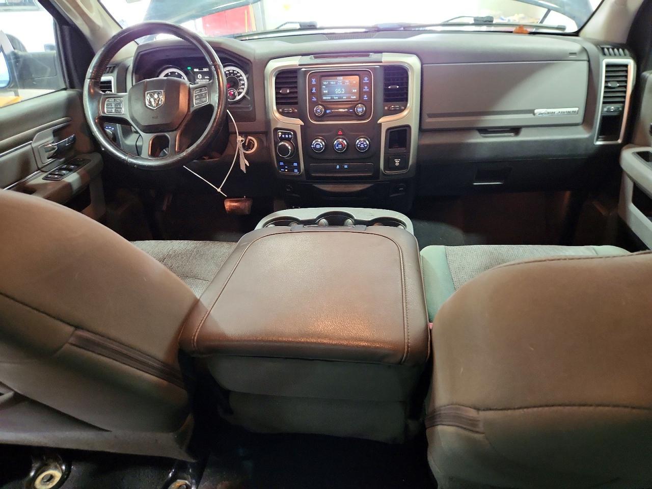 2016 Dodge RAM 1500 SLT