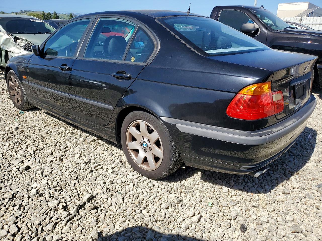1999 BMW 323 i Automatic