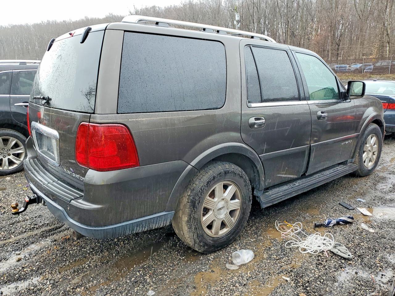 2005 Lincoln Navigator