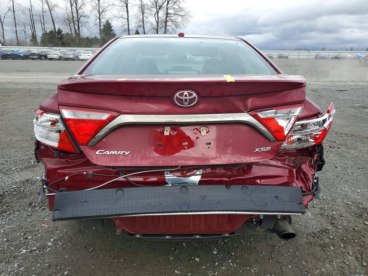 2017 Toyota Camry xse