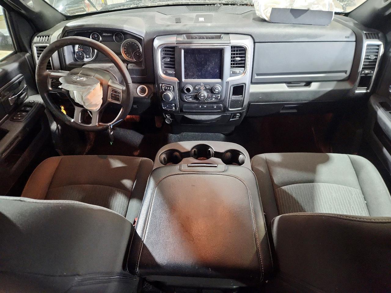 2022 Dodge RAM 1500 Classic SLT