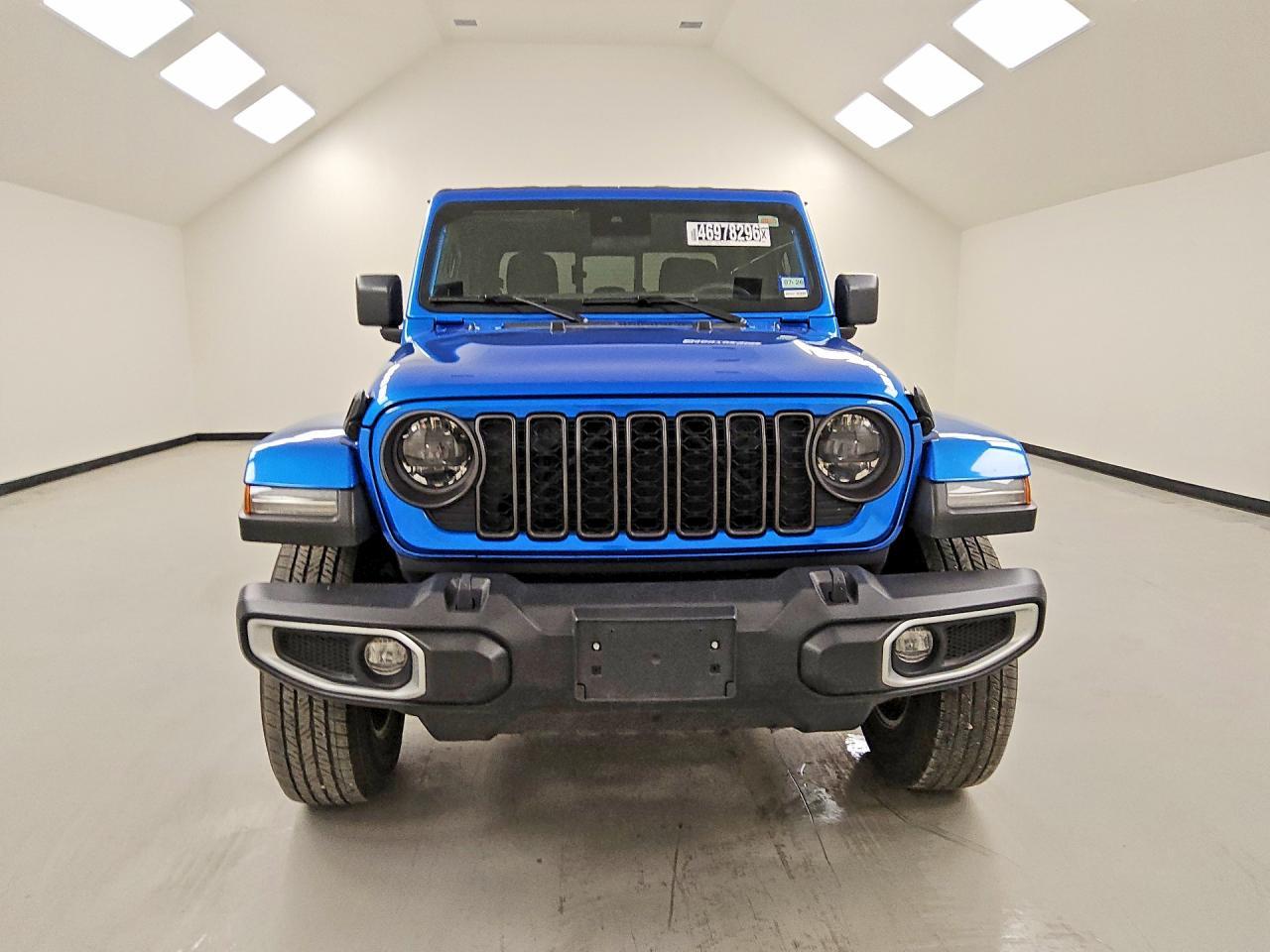 2024 Jeep Gladiator Sport