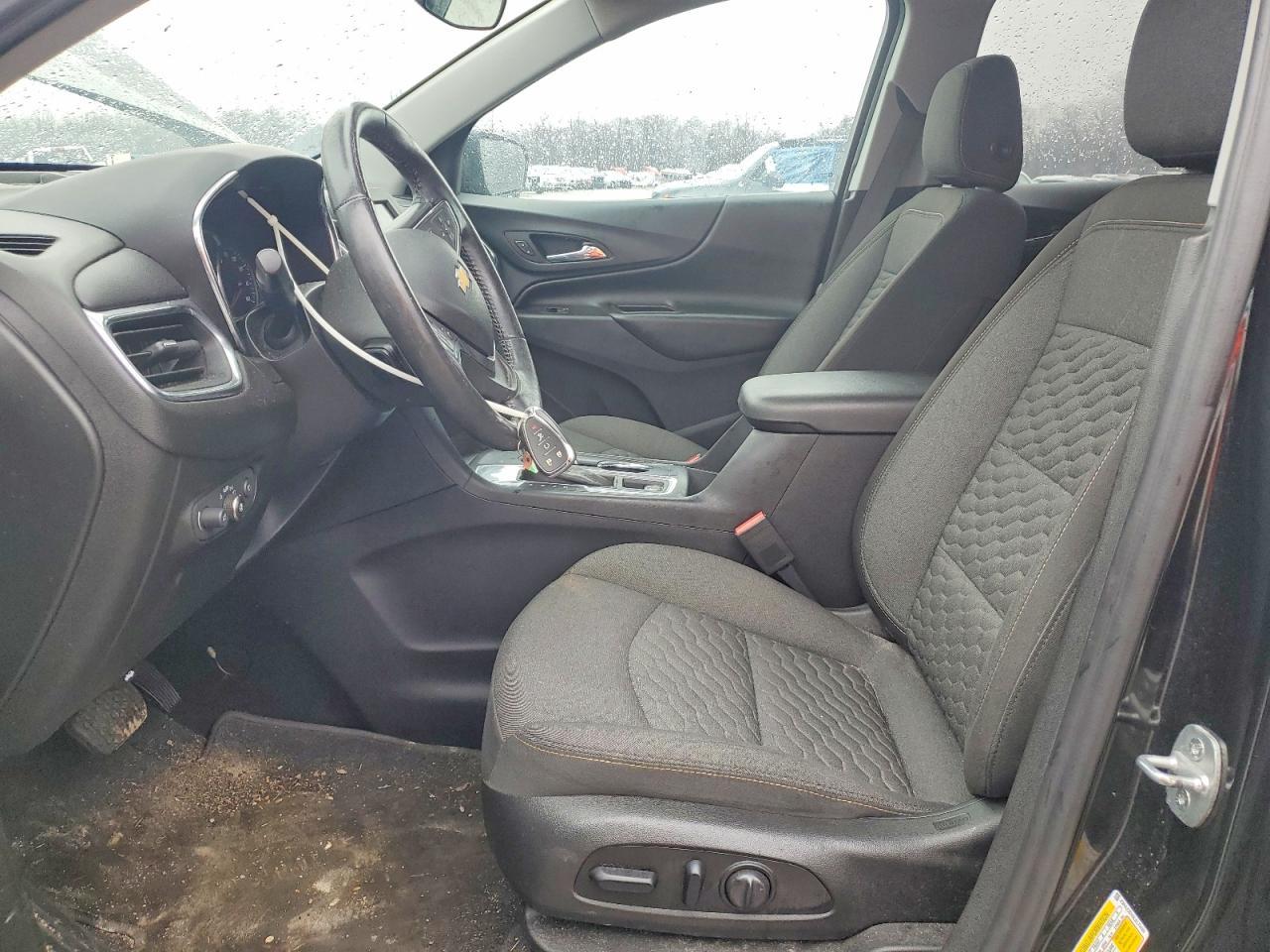 2020 Chev Equinox lt