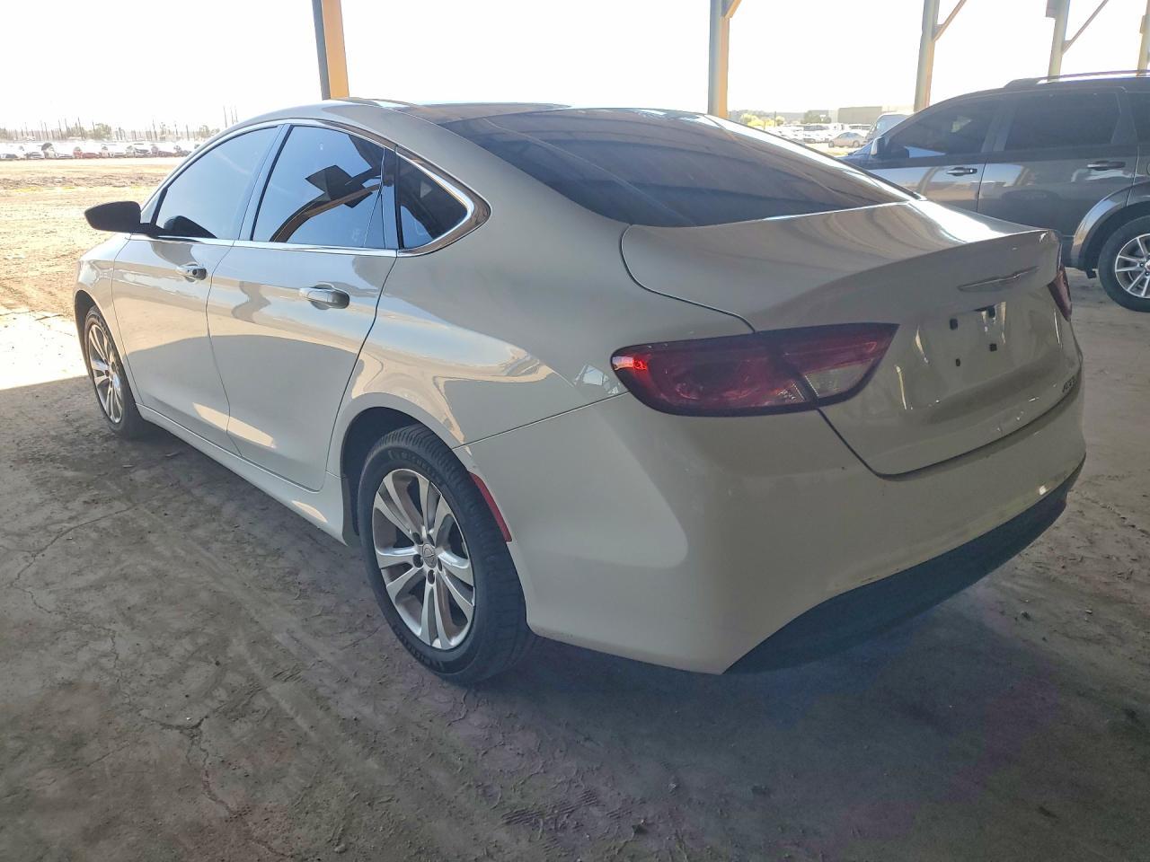 2017 Chrysler 200 lx