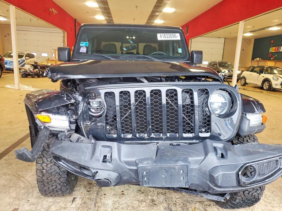 2021 Jeep Gladiator Sport