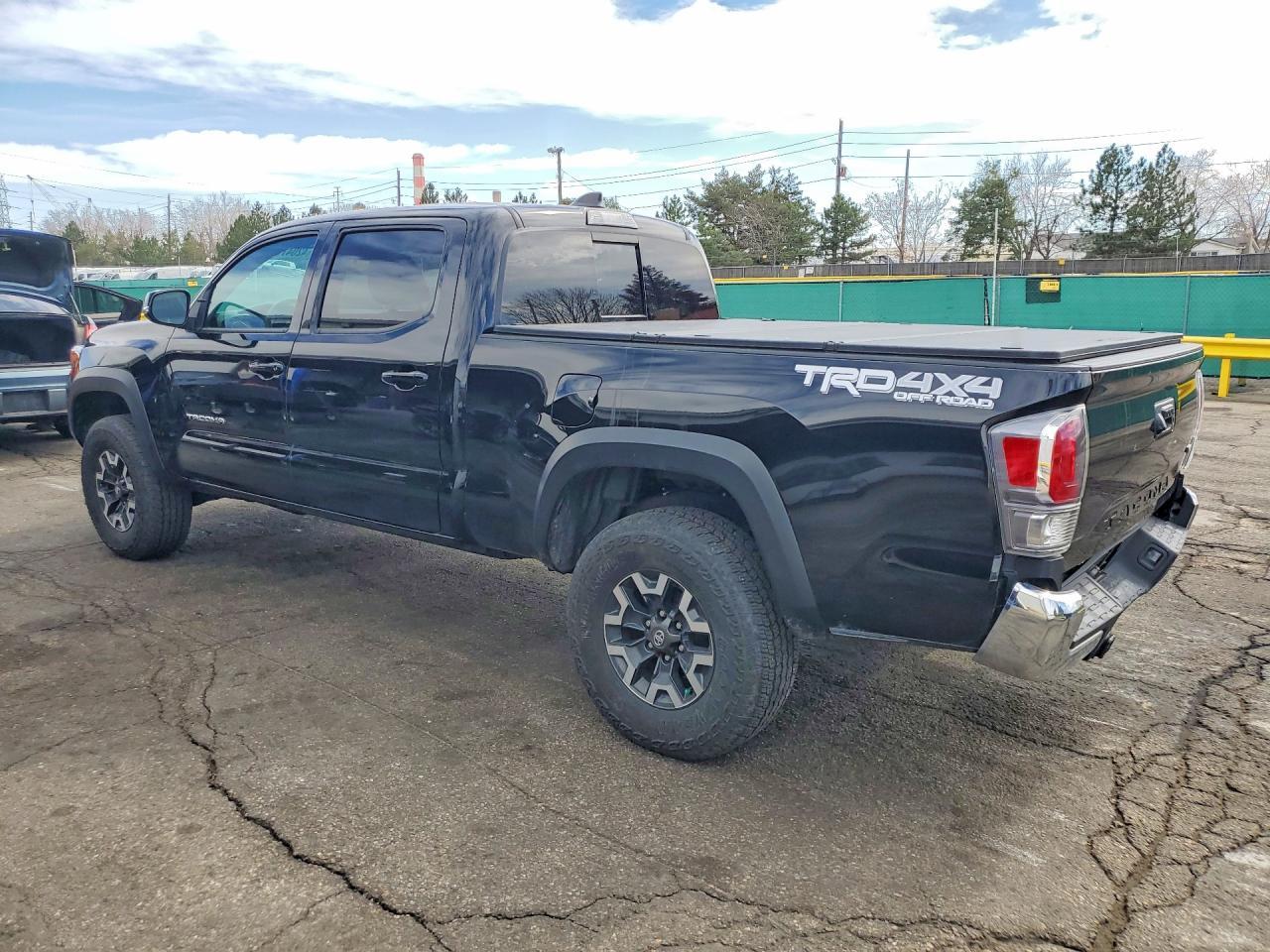 2023 Toyota Tacoma TRD OFF-Road