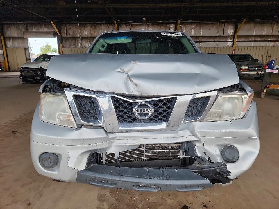 2017 Nissan Frontier SV
