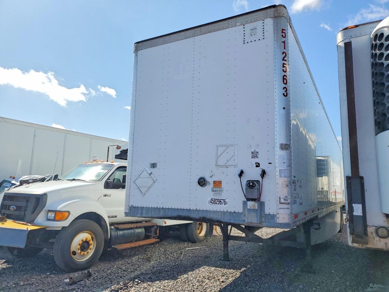 2017 Vanguard Trailer Van