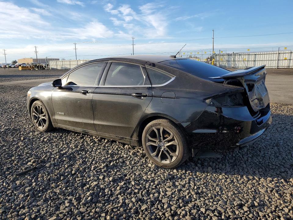 2018 Ford Fusion se Hybrid