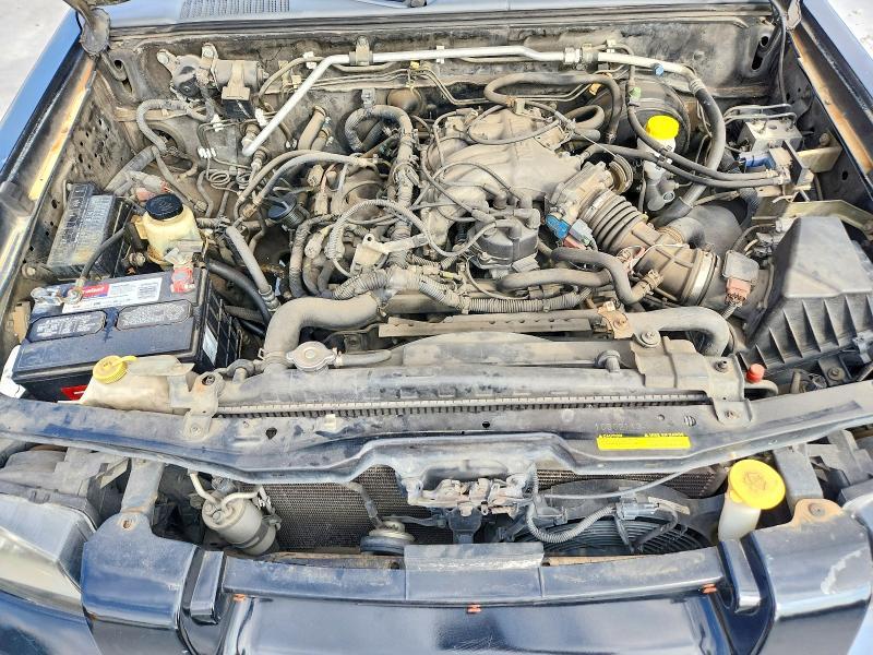 2001 Niss Frontier xe