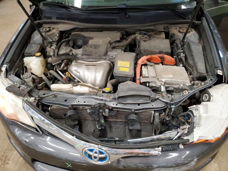 2012 Toyota Camry Hybrid le