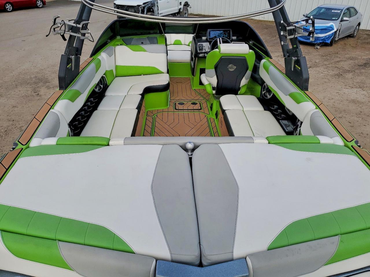 2019 Malb Boat With Trailer