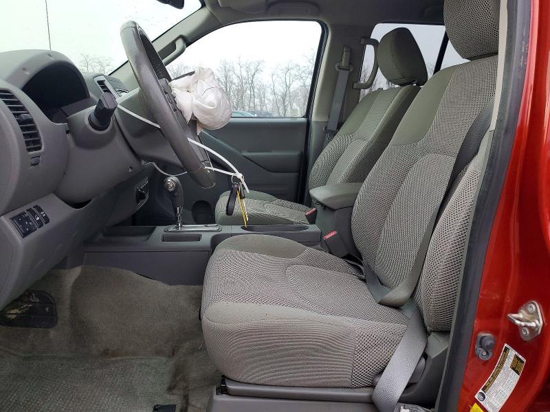 2016 Nissan Frontier SV