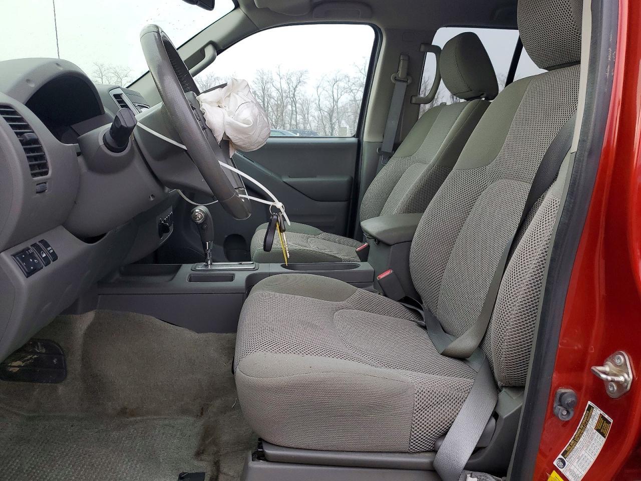 2016 Nissan Frontier SV