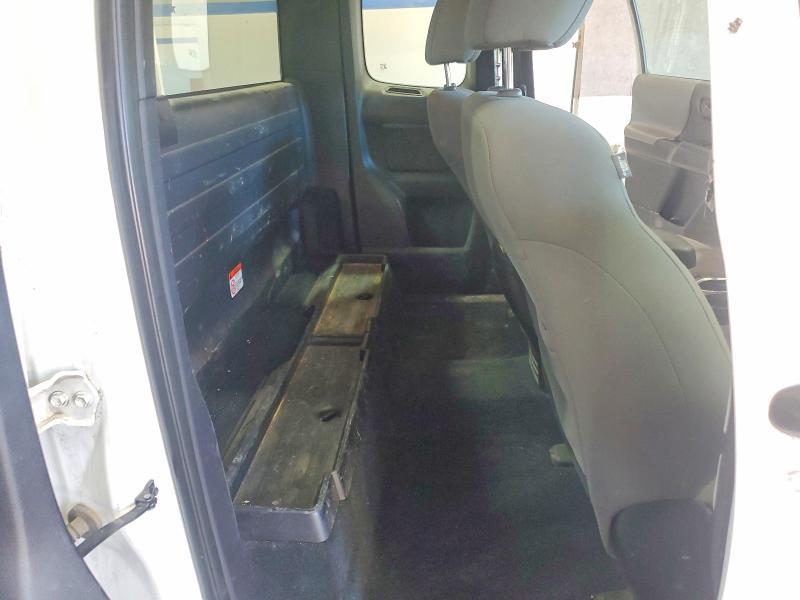 2016 Toyota Tacoma SR