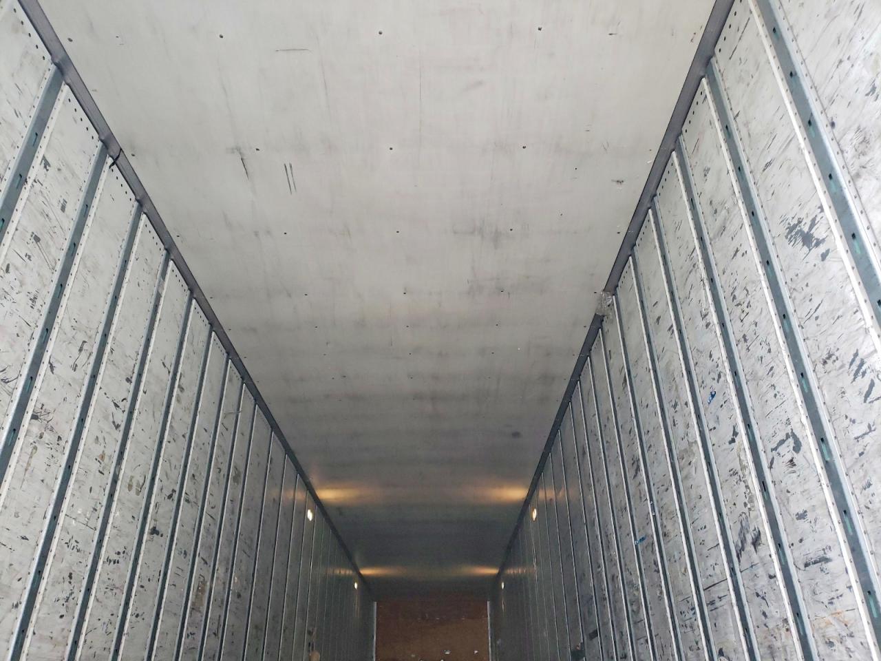 2015 Utility VS2DX DRY Van Trailer