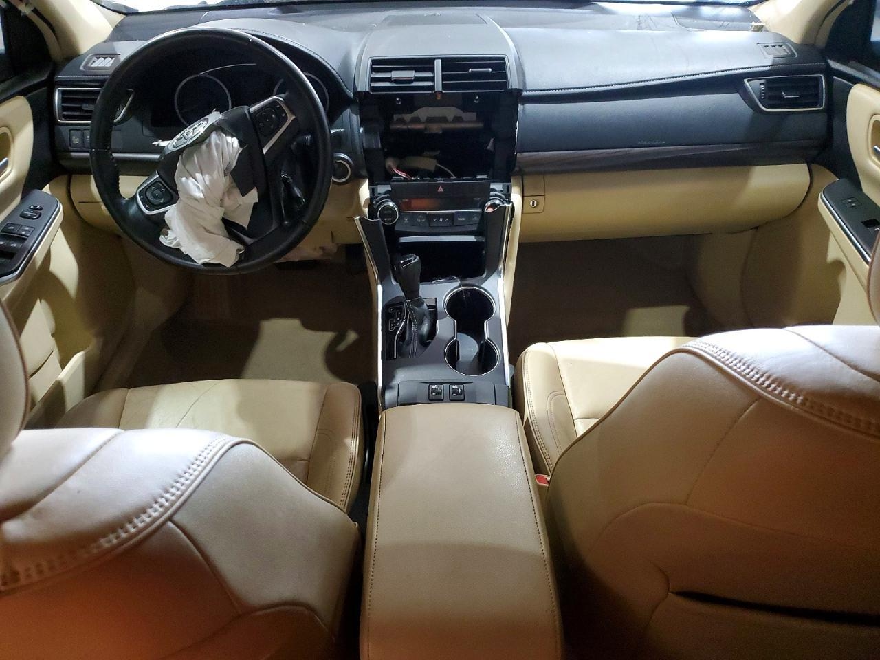 2015 Toyota Camry xle