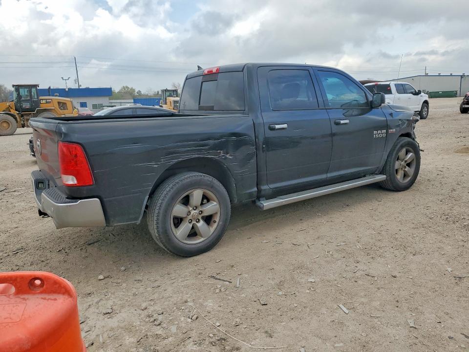 2016 Dodge RAM 1500 SLT