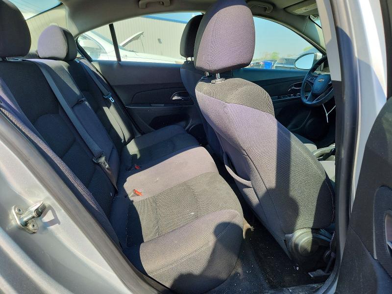 2015 Chevrolet Cruze 4D 1LT