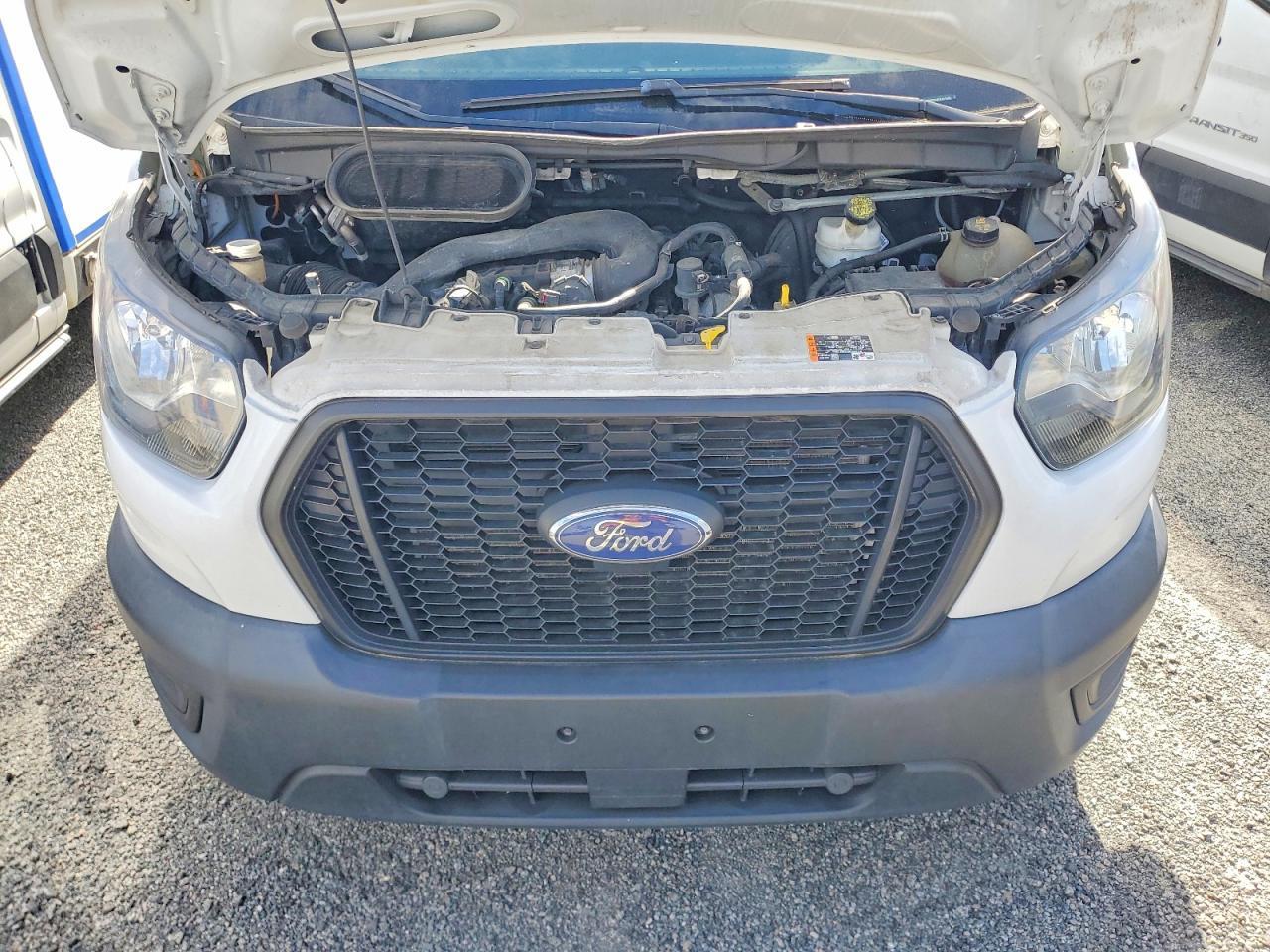 2020 Ford Transit Delivery Truck