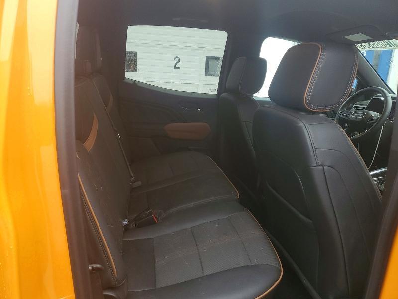 2025 GMC Canyon AT4