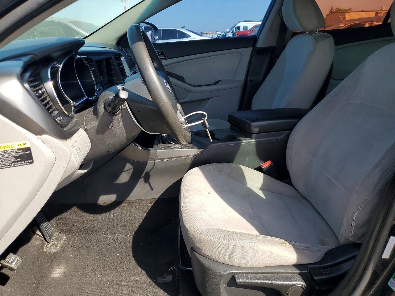 2013 KIA Optima lx