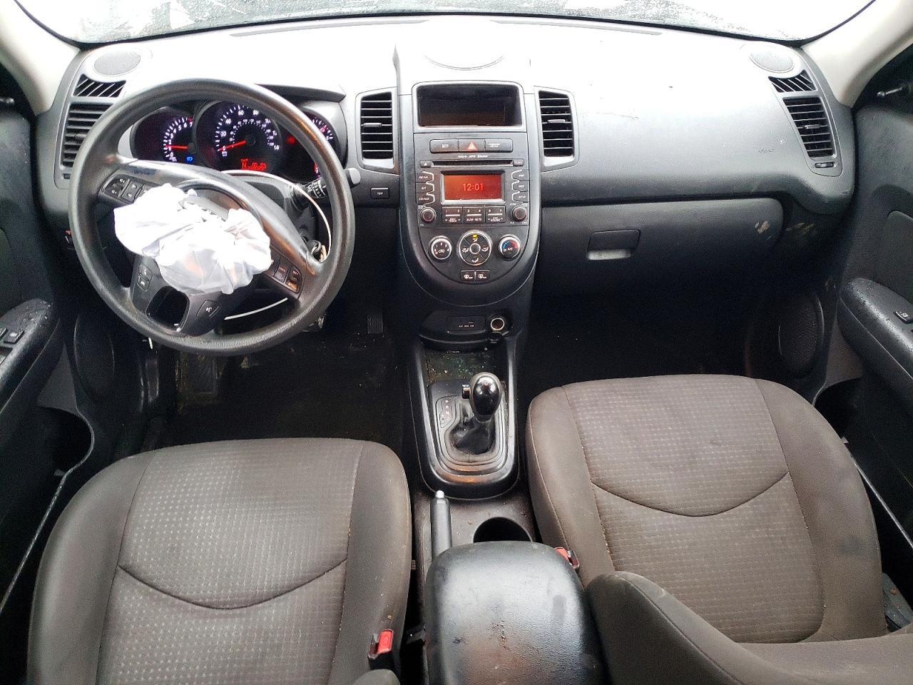 2013 KIA Soul Base