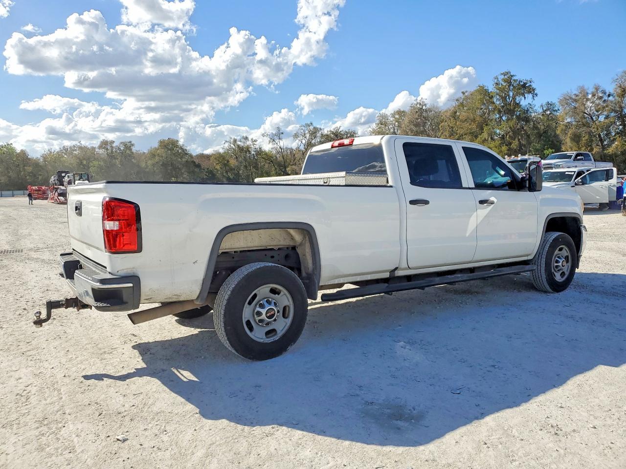 2015 GMC Sierra K2500 Heavy Duty