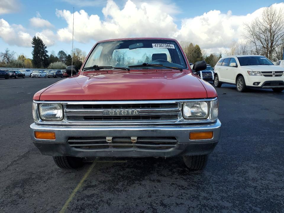 1989 Toyota Pickup Deluxe