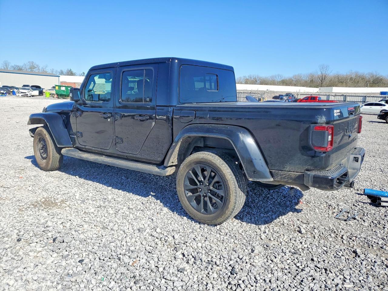 2022 Jeep Gladiator Overland