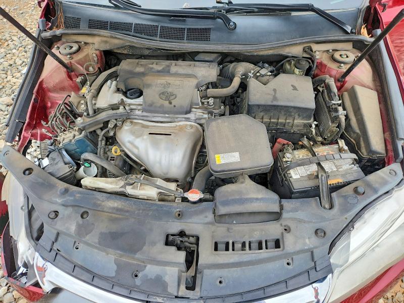 2016 Toyota Camry le