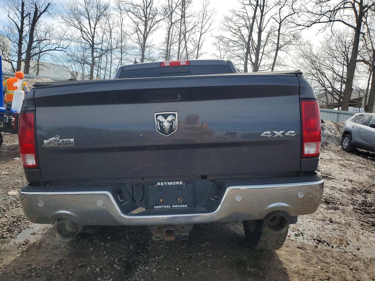 2018 Ram Trucks 1500 SLT