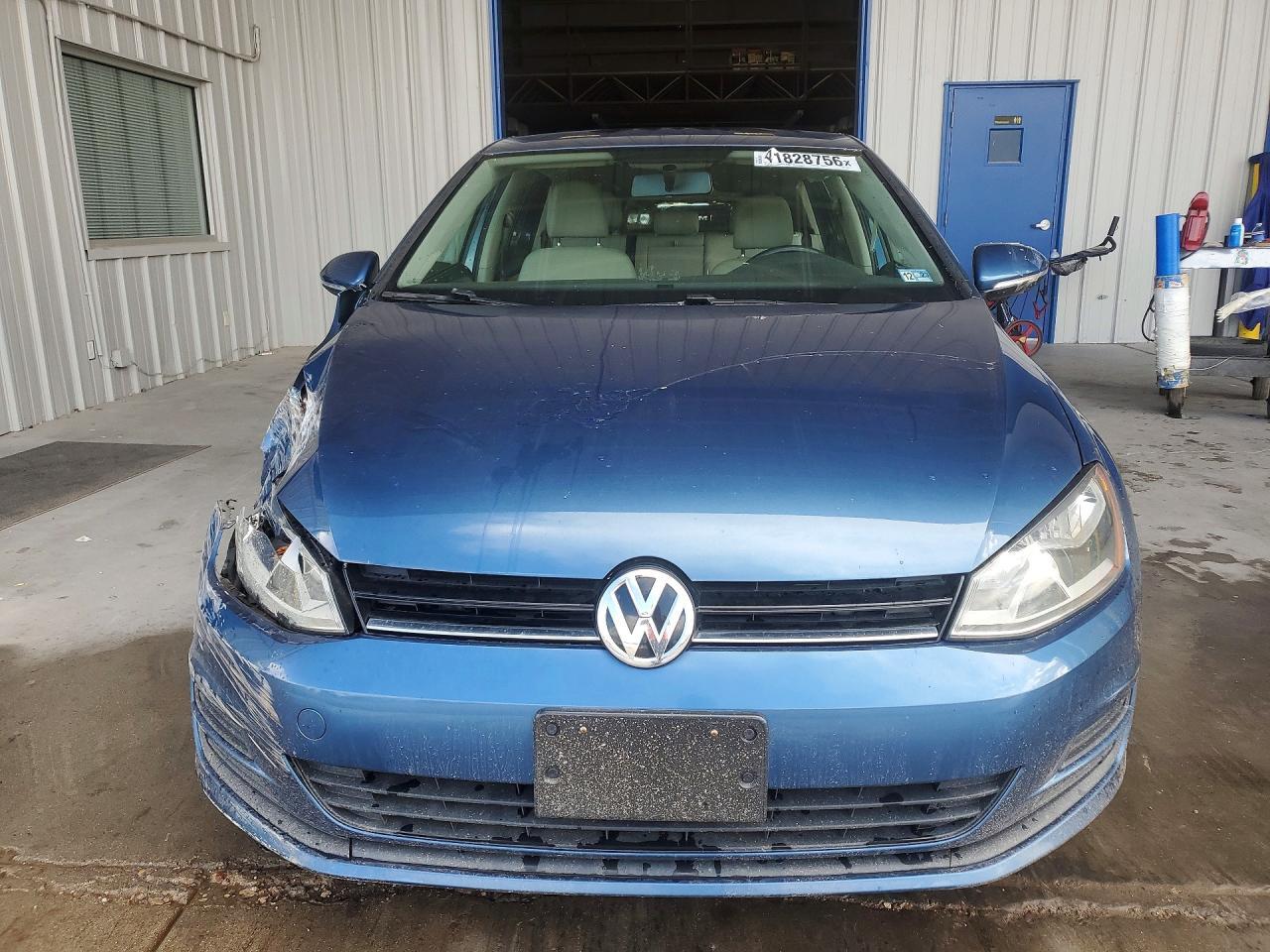 2017 Volkswagen Golf s